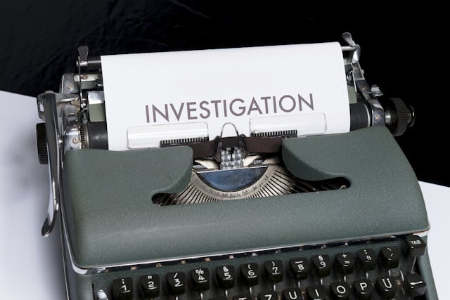 /being-friends-with-the-mayor-had-its-benefits-before-the-investigation-began feature image