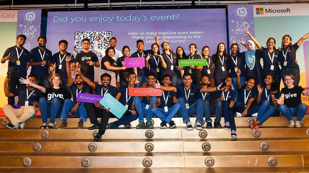 featured image - 6 Lessons Learned From Building Tech Communities Across Sri Lanka 
