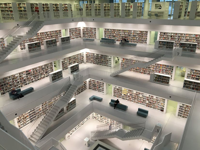 /should-organizations-hire-data-ethicists feature image