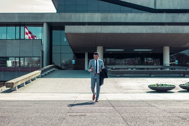 /6-ways-to-mentally-prepare-yourself-to-start-a-business feature image