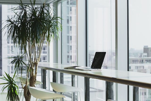 /6-tips-to-host-a-successful-virtual-networking-event feature image