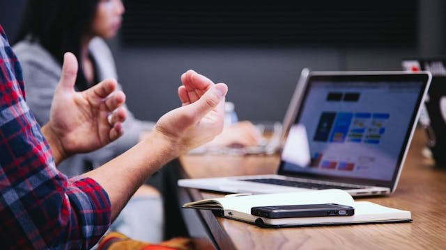 /the-complete-guide-to-growth-marketing feature image