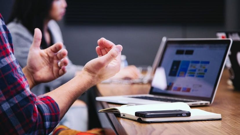 /the-complete-guide-to-growth-marketing feature image