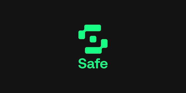 /trump-backed-world-liberty-financial-processes-nearly-$1-billion-in-volume-on-safe-protocol feature image