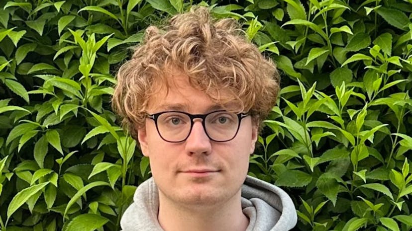 /cracking-the-code-addressing-data-privacy-and-legal-challenges-in-the-blockchain-industry feature image