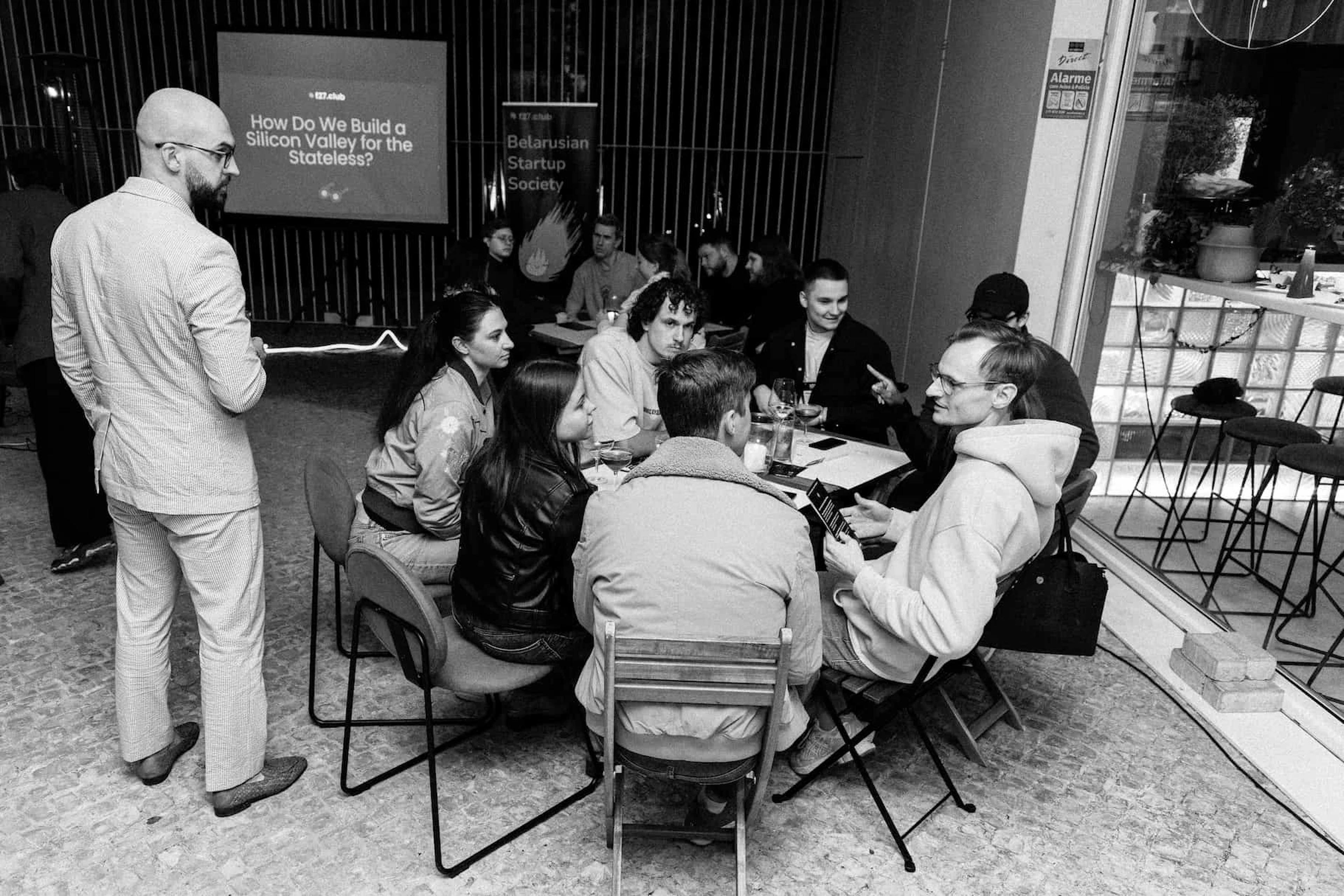 A roundtable discussion during the workshop, with participants tackling the complexities of stateless startups.