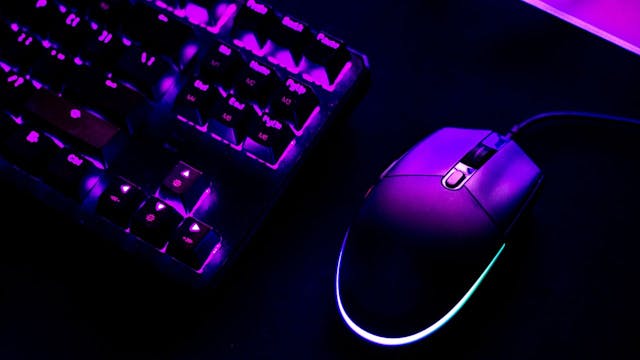 /a-look-at-unix-gaming-the-growing-p2e-crypto-gaming-guild feature image