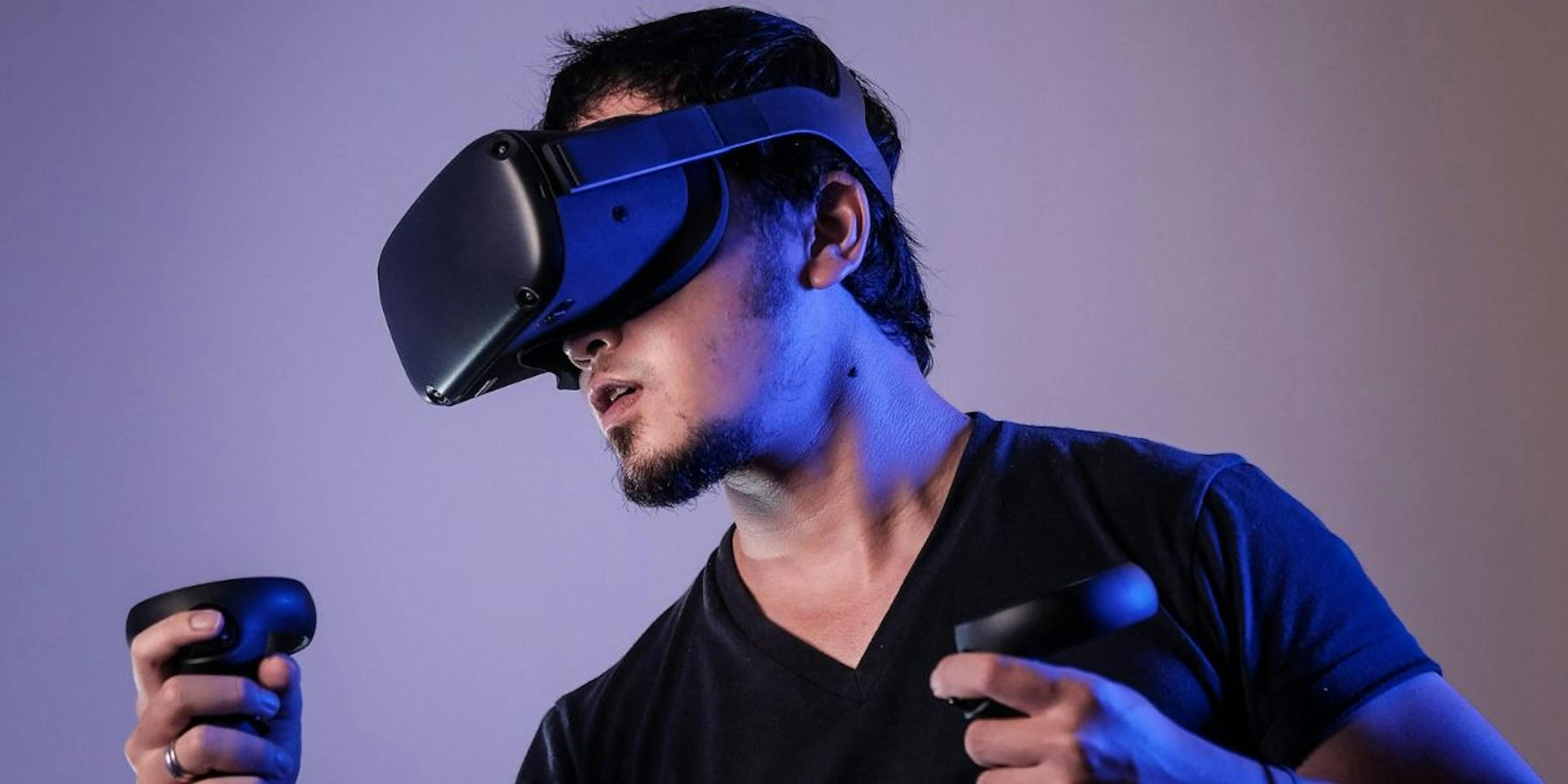 featured image - Bringing Your Logo to Life: Immersive AR Branding Experiences