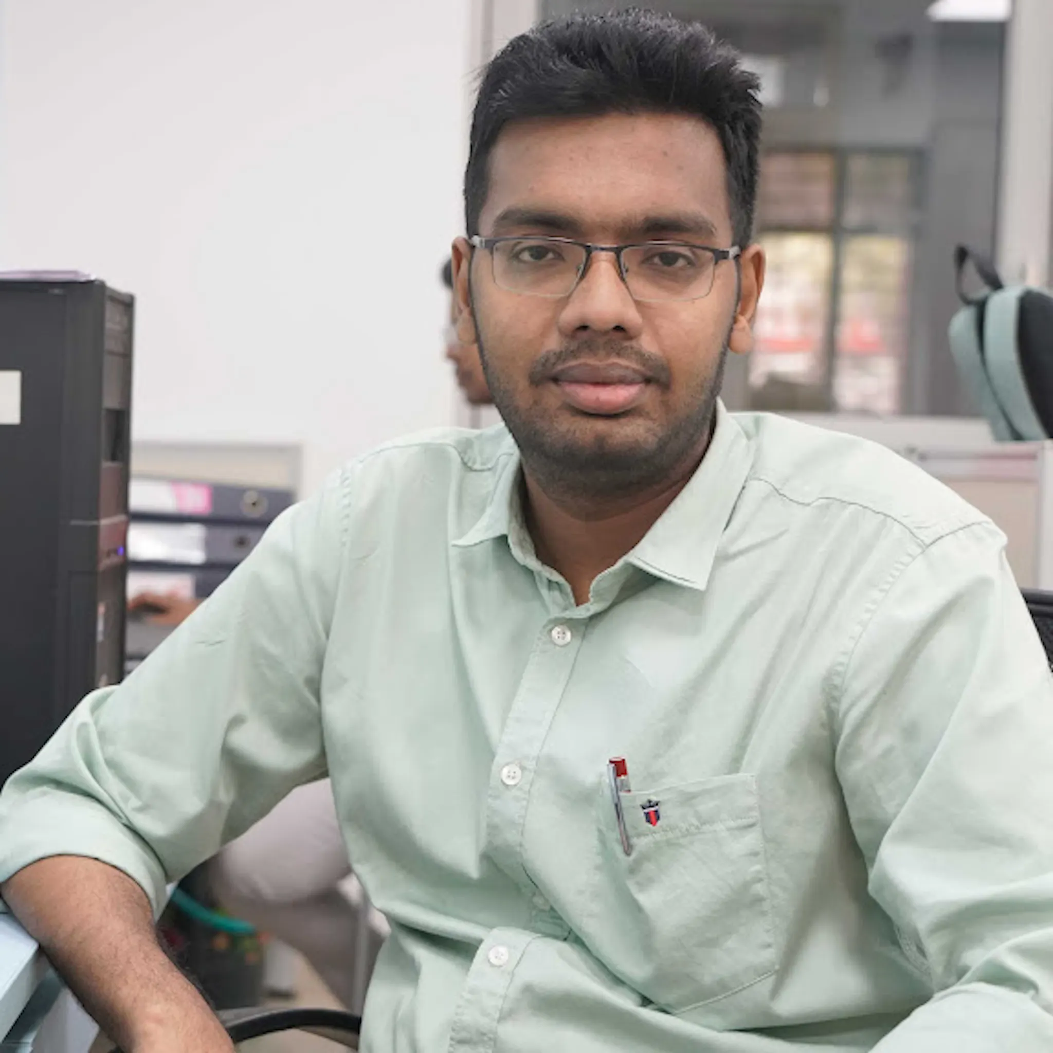 by Vinoth George Chellamuthu @vinogeo #ARTIFICIAL-INTELLIGENCE
