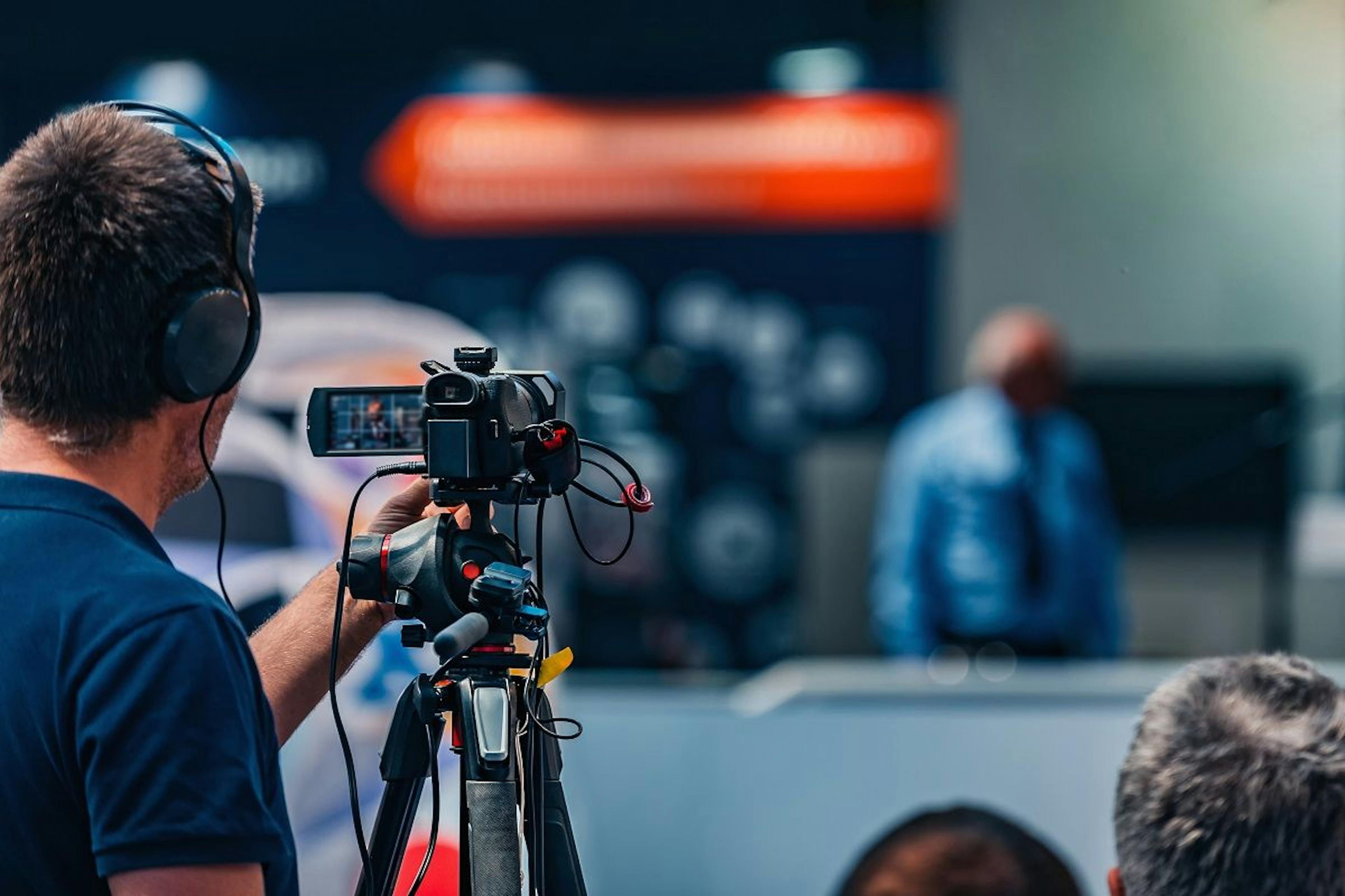 featured image - Top 6 Corporate Video Trends for 2023