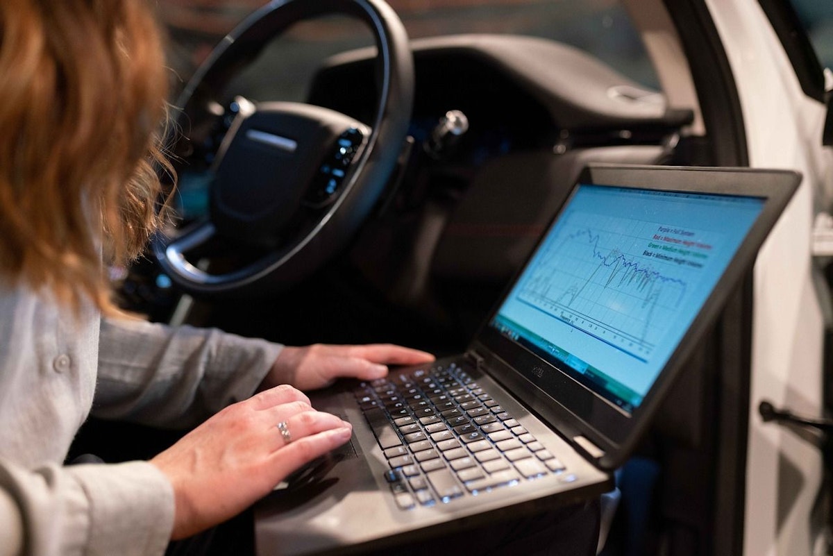 featured image - Vehicle Diagnostic Software: How to Detect Car Trouble Before It Costs You