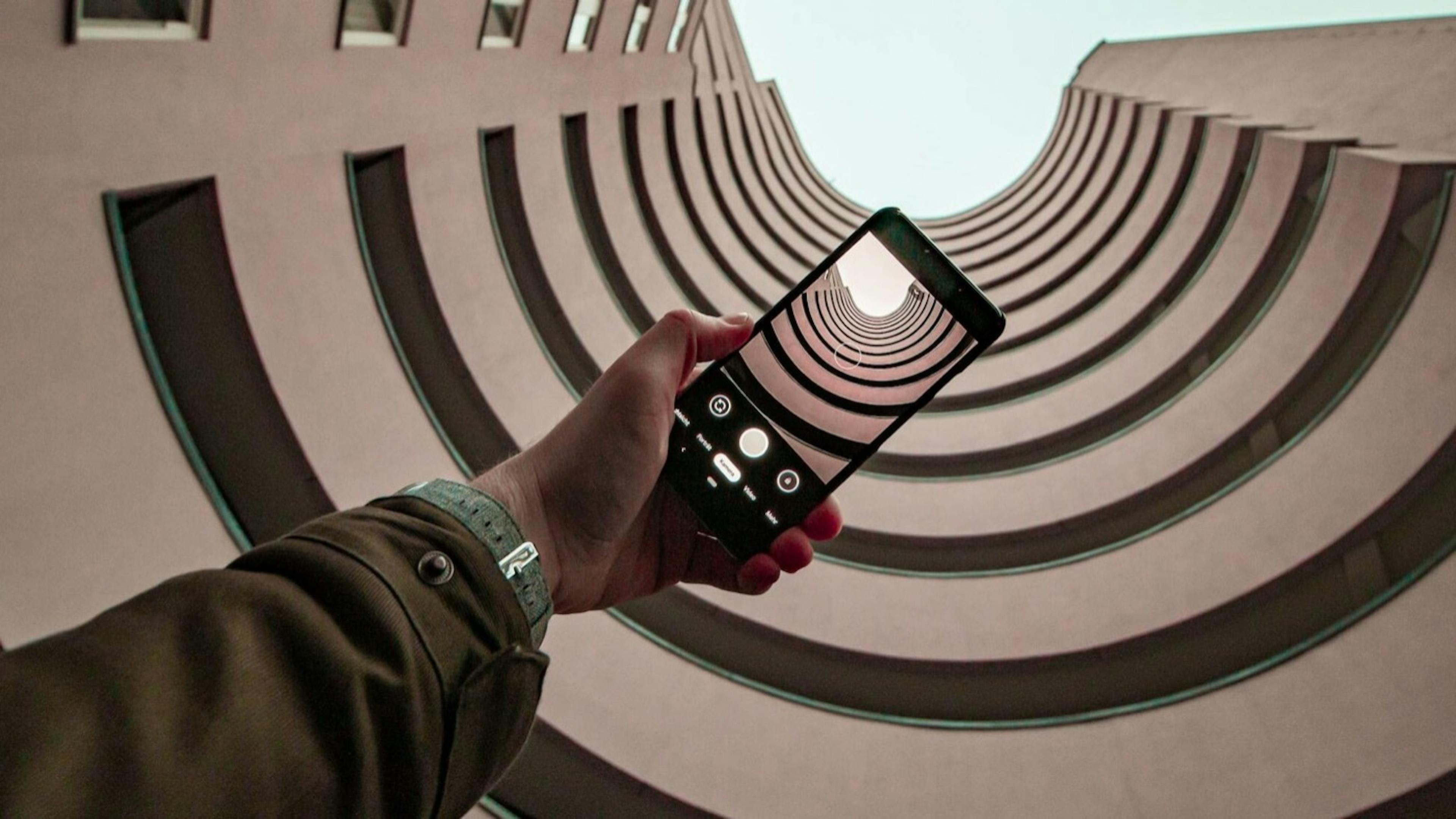 featured image - Mobile App Development in 2023: Trends and Innovative Features to Be on the Lookout For