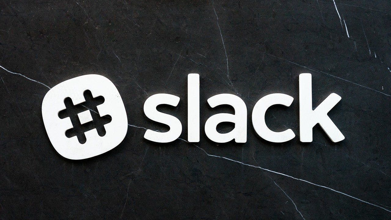 featured image - 12 Ways in Which Slack can Enhance Your Team’s Remote Work Culture