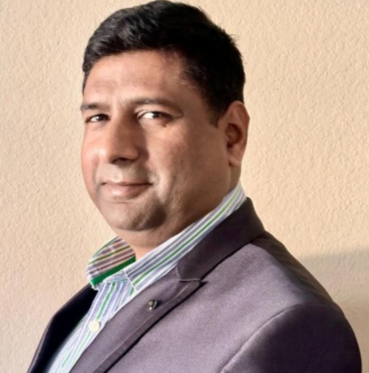 featured image - How Visionary Architect Prasad Bhalkikar Transformed Fortune 500 Enterprises