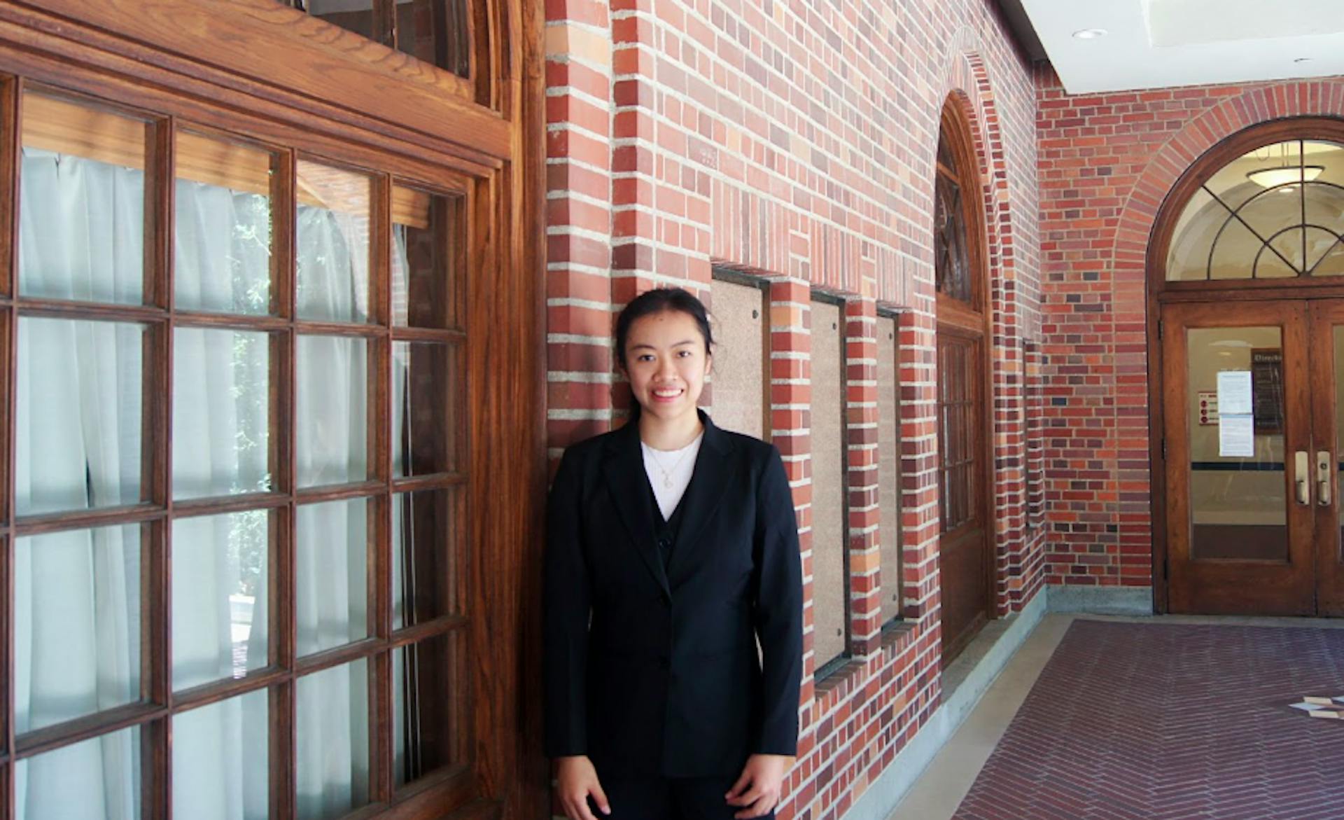 featured image - Apribojimų nėra: „Blockchain“ ir dirbtinio intelekto ateities pradininkas kaip Z kartos novatorius