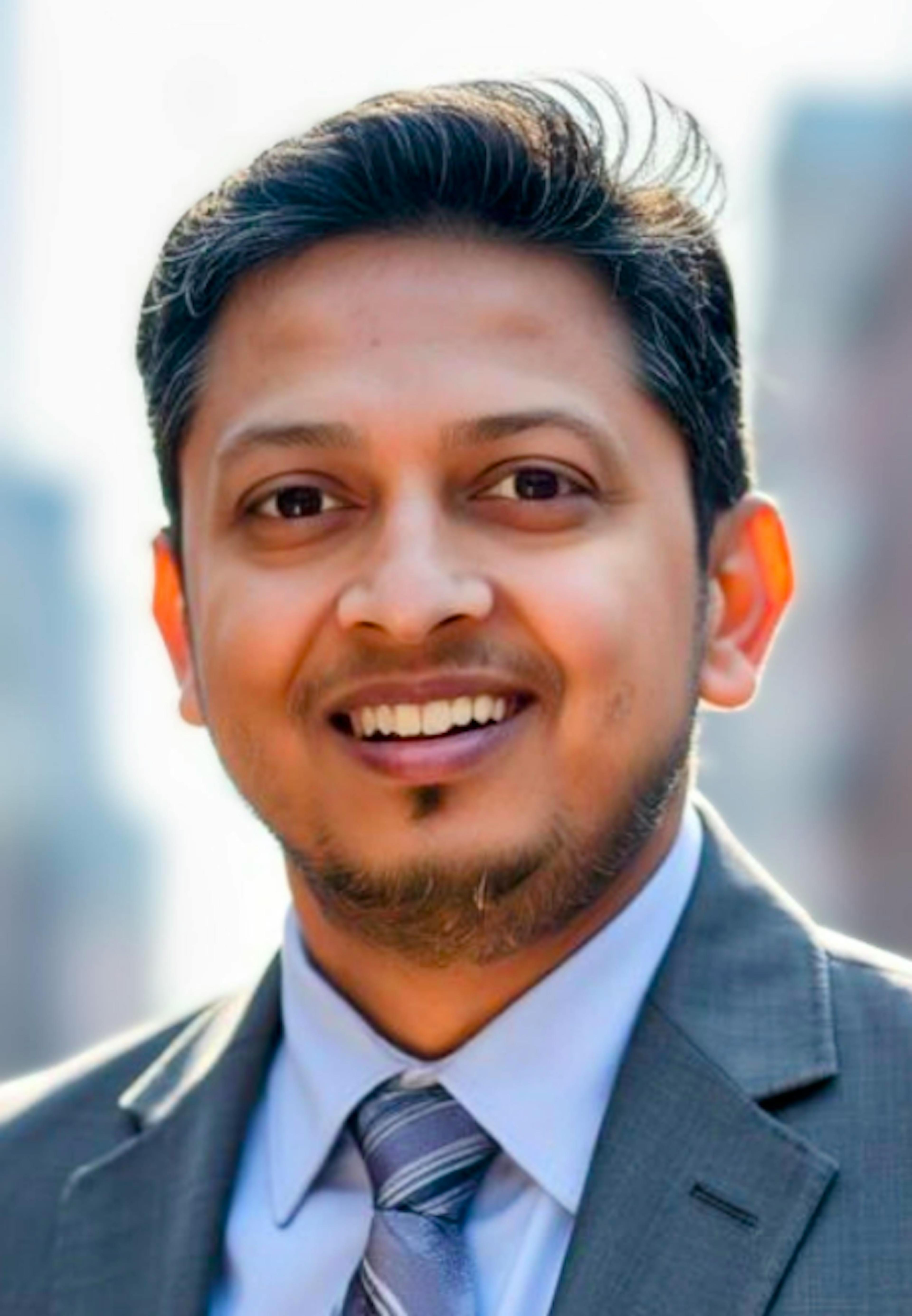 The Evolving Role of Technical Leadership in the Age of AI: Rise of the Hybrid Leader