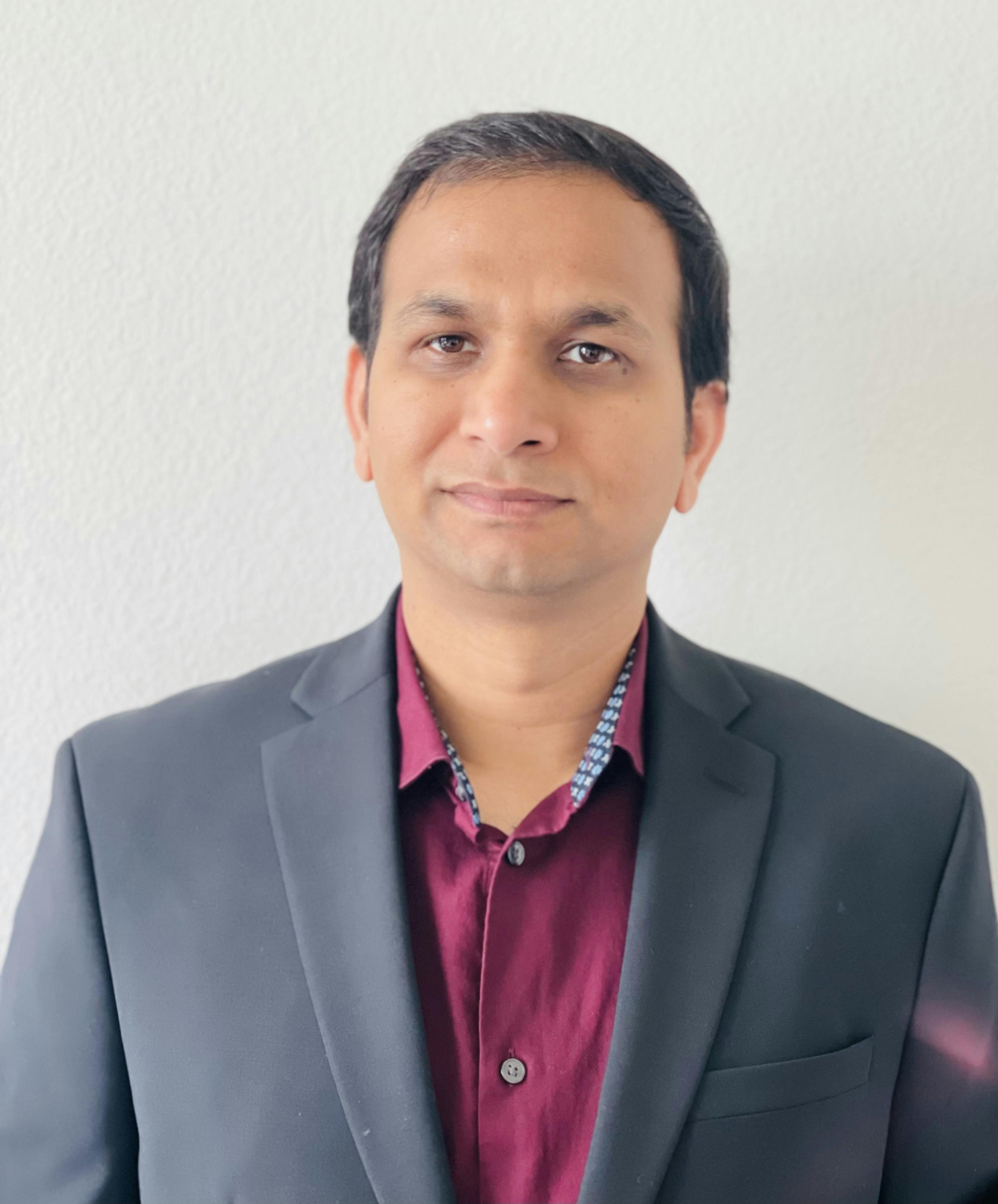 featured image - Piattaforma di pensiero in azione: la visione dei dati aziendali di Souvari Ranjan Biswal per i servizi finanziari