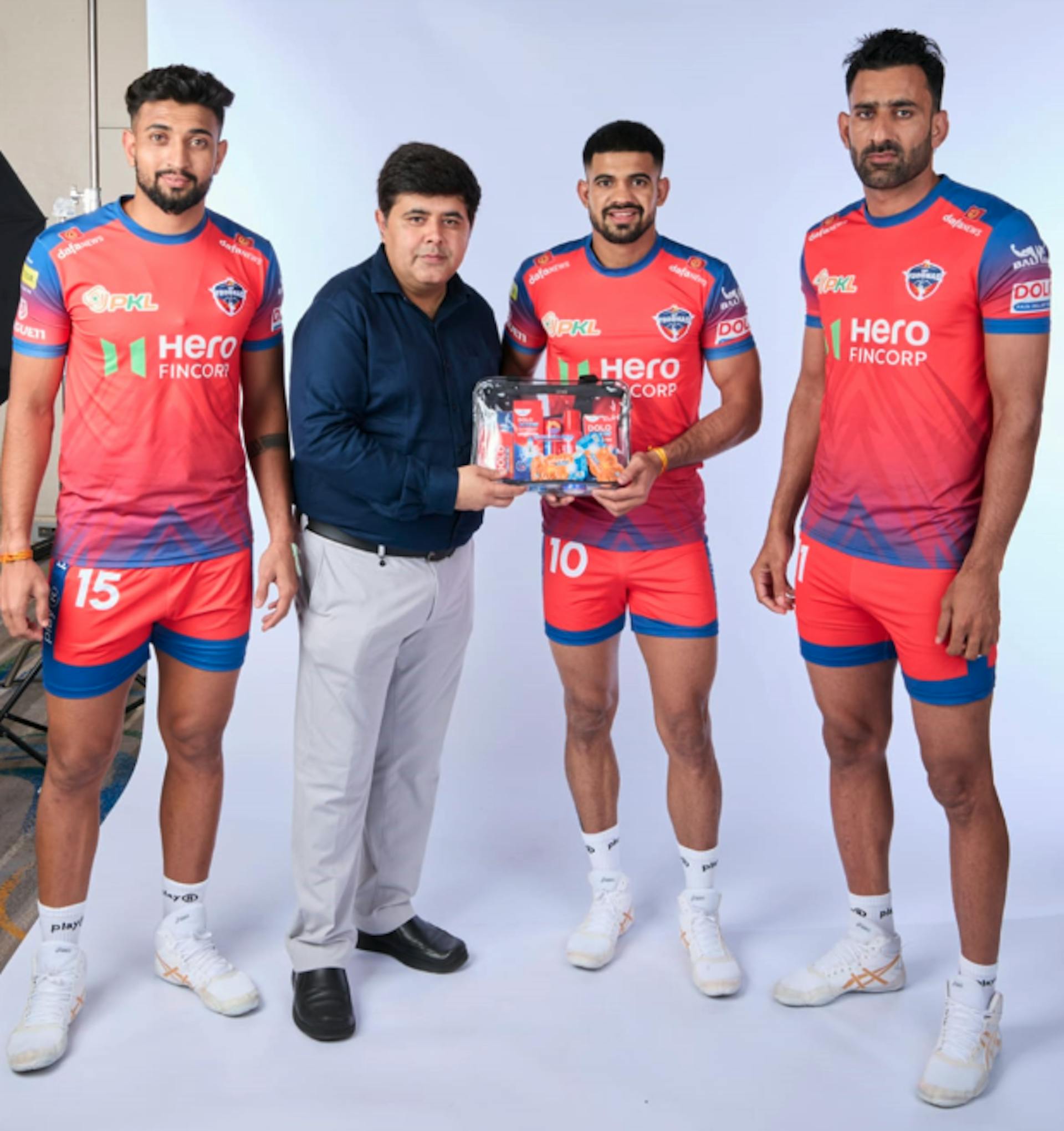 featured image - Micro Wellness Partners with UP Yoddhas in PKL, Showcasing DOLO as Official Pain Relief Brand