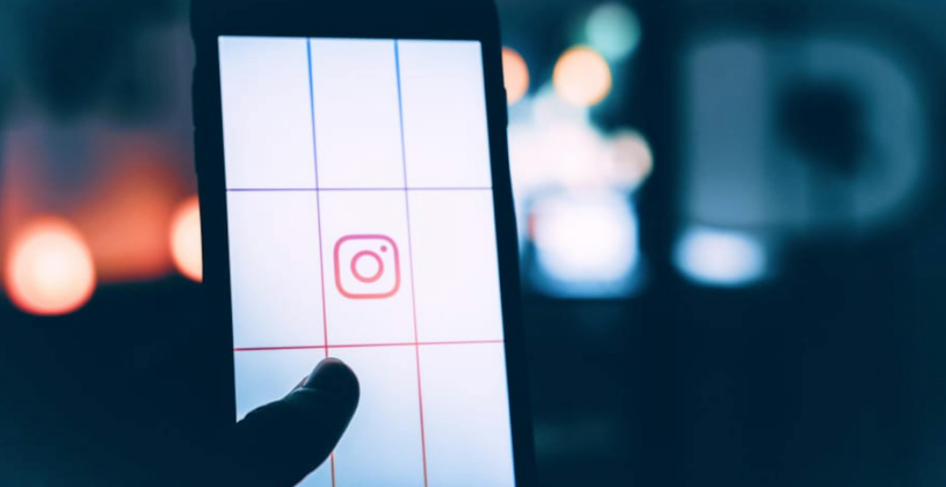 featured image - How Anonymous Instagram Stories Viewing Changed My Social Media Strategy