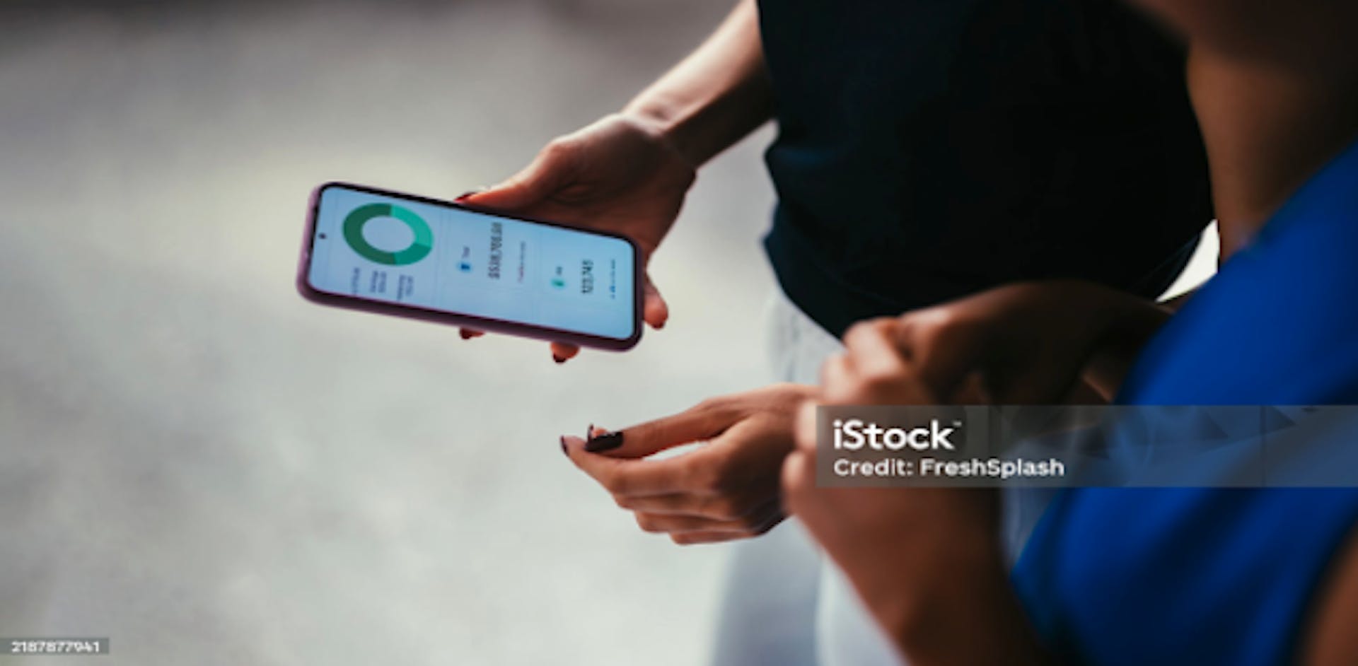 featured image - How Do Digital Payments Impact Consumer Confidence?