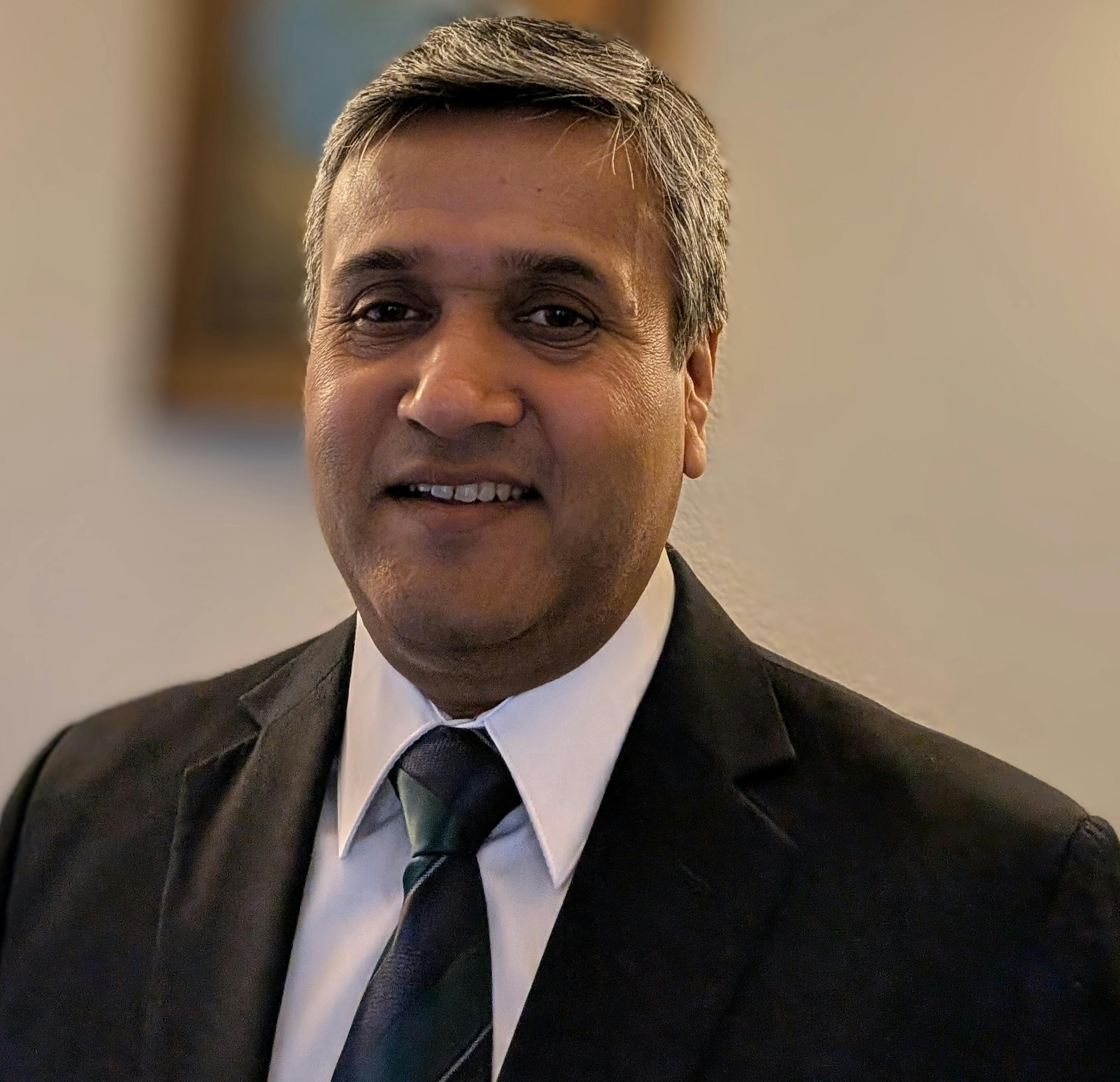 featured image - Manoj Srivastava: Architecting Strategic Transformation Across Industries