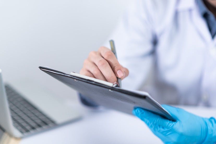 /how-ai-revolutionizes-cancer-prognosis feature image
