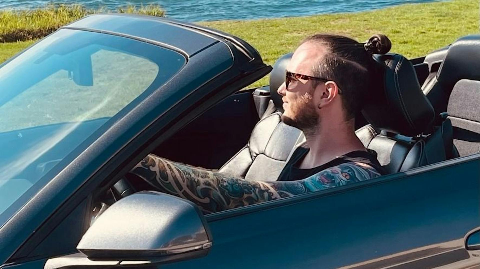 featured image - Love Code and Write Words - Viacheslav Aksenov 2022 Noonies Nominee Writer Interview