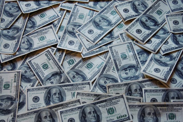 /payment-processing-101-the-easiest-way-to-increase-mrr feature image