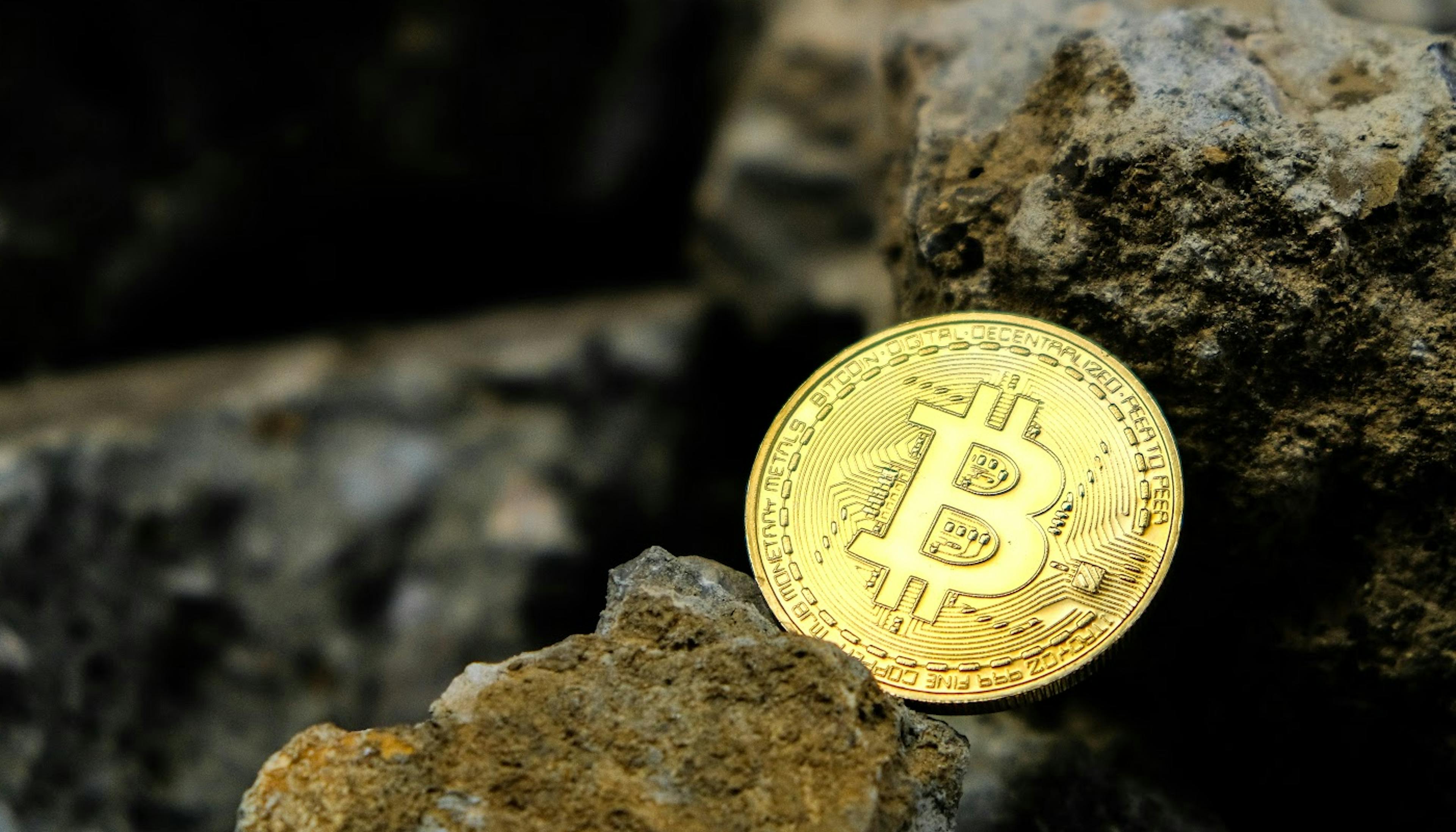 featured image - Mining's Digital Gold Rush: The Untapped Potential of Tokenized Metal Assets