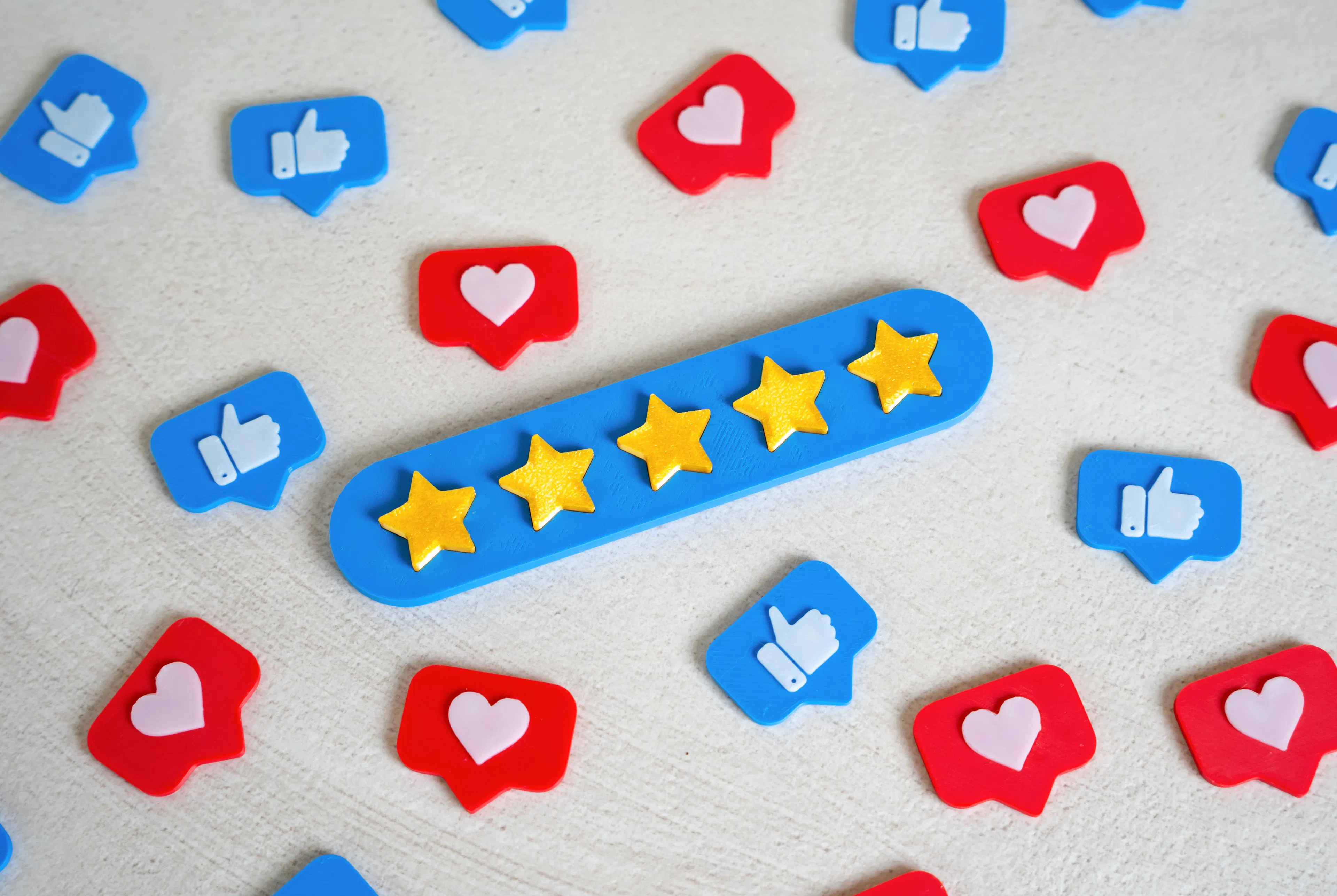 featured image - Online Review Trends Suggest Consumers Are Looking Beyond Star Ratings