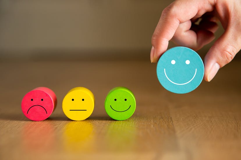 /preparing-for-a-busy-sales-season-heres-how-to-not-mess-up-the-customer-experience feature image
