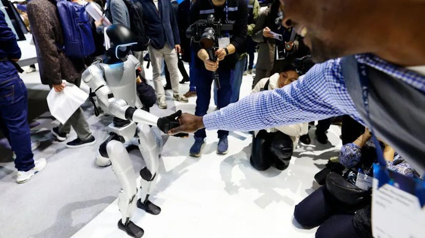 /humanoid-robots-show-promise-in-autism-therapy-but-challenges-remain feature image