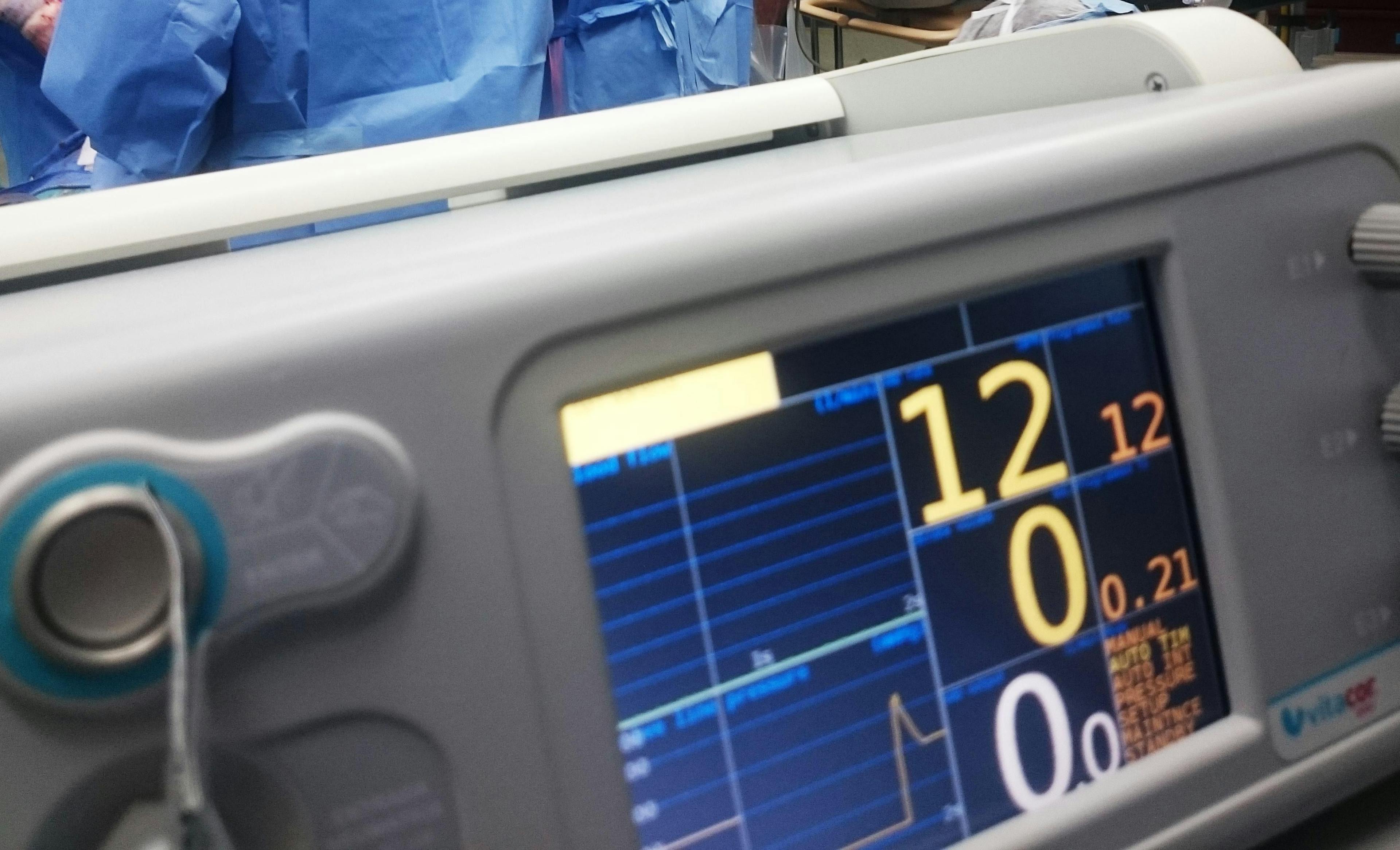 /linux-os-is-best-for-medical-devices-rcy32bq feature image