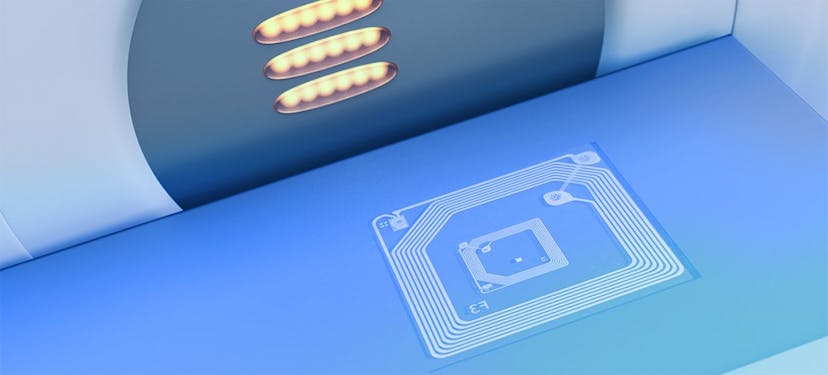 /custom-rfid-and-nfc-device-development-theory-and-practice feature image