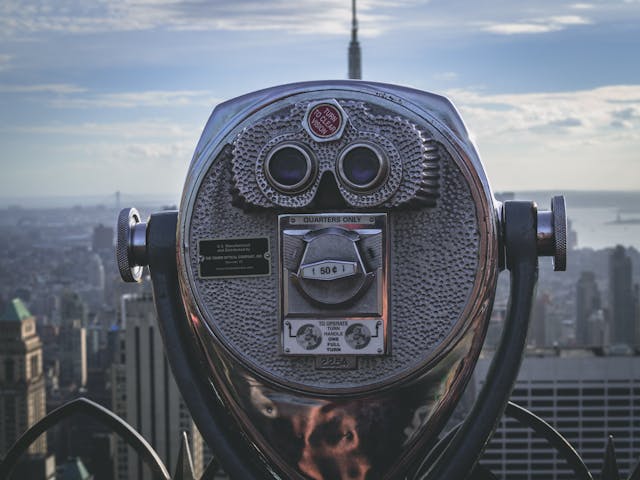 /a-guide-to-using-scoped-services-inside-singletons-lb1n34u3 feature image