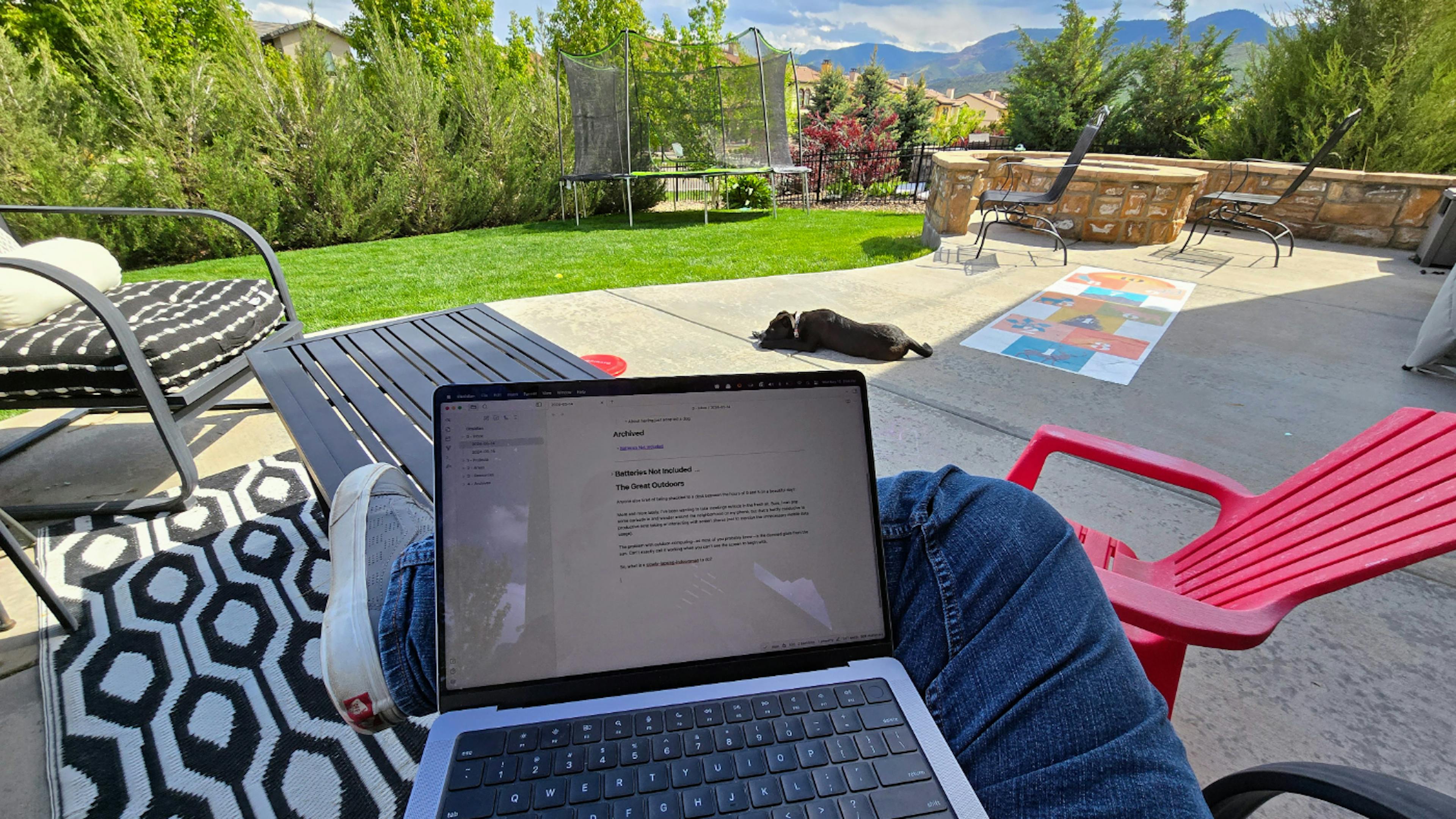 /the-great-outdoors-of-computing-take-your-work-outside feature image
