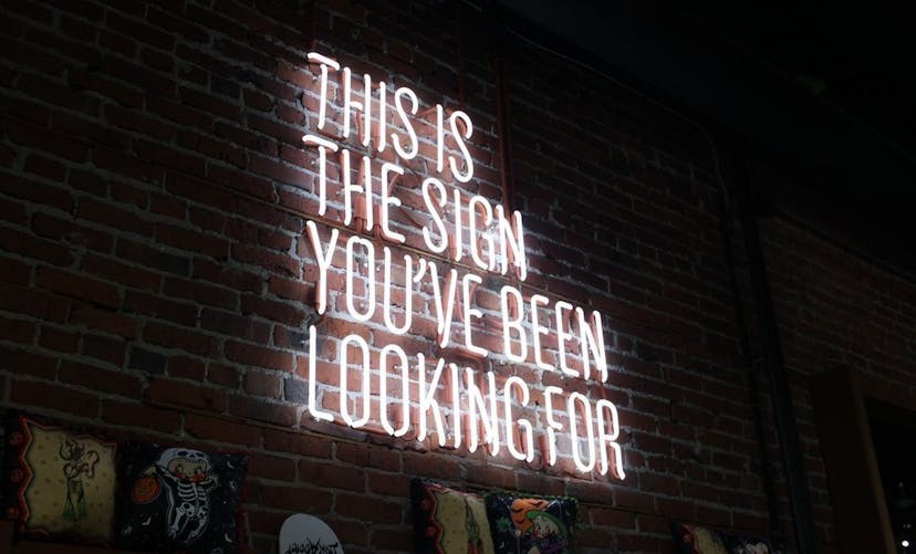 /hack-your-way-to-knowledge-and-growth-with-a-mentor-11113655 feature image