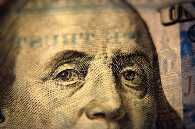 /a-brief-history-of-money feature image