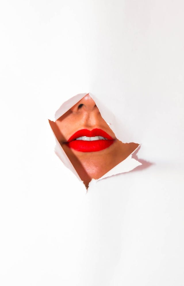 /the-adventures-of-sherlock-holmes-chapter-vi-the-man-with-the-twisted-lip feature image