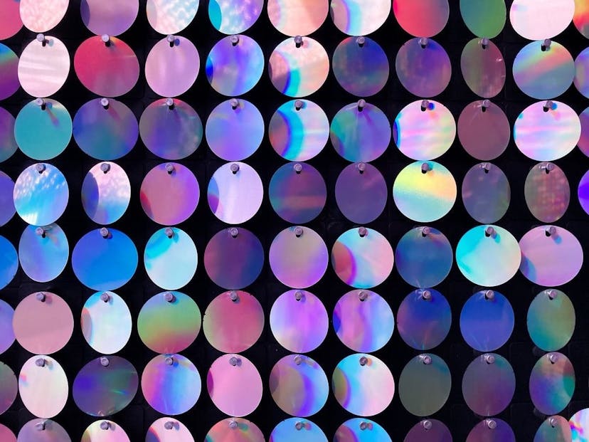 /what-is-the-difference-between-arrays-lists-and-dictionaries-in-python feature image