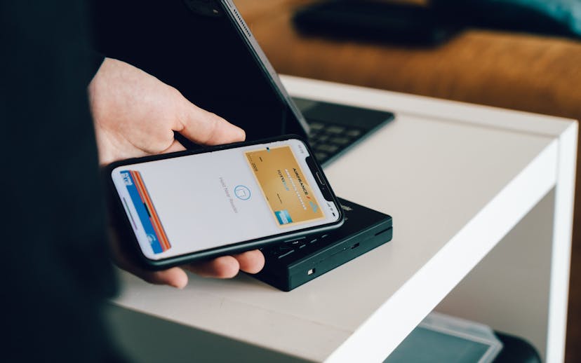 /5-top-payment-trends-for-2021-according-to-mckinsey-7f1e3436 feature image