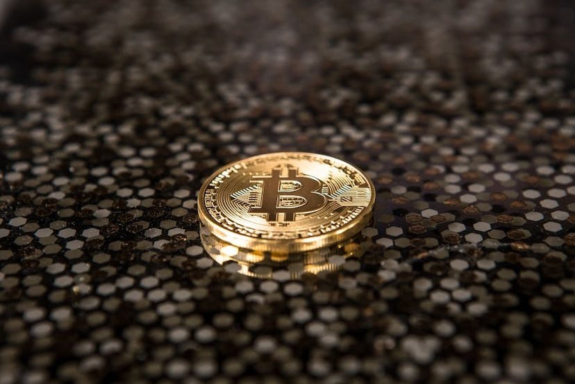 /is-there-a-future-for-cryptocurrencies-without-privacy-features-212337zk feature image