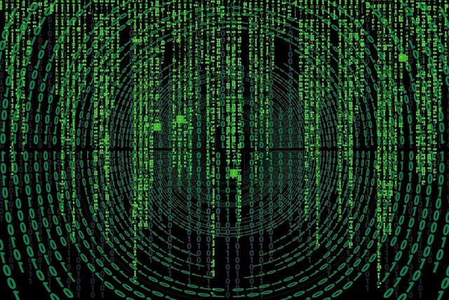/10-best-python-tools-libraries-and-ides-you-can-learn-to-become-a-better-python-programmer feature image