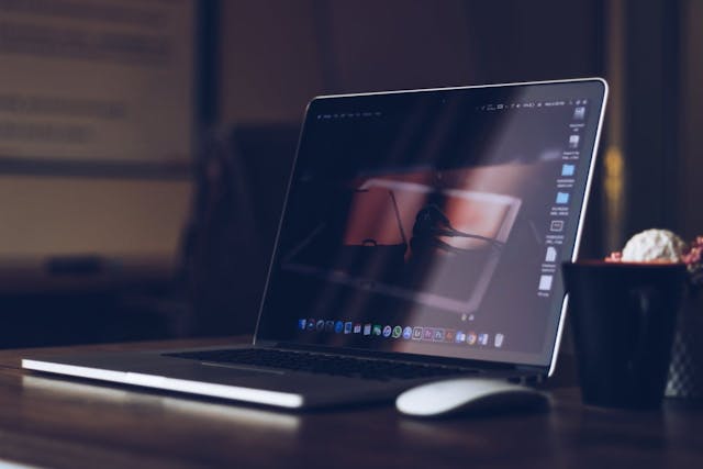 /a-comprehensive-guide-to-openapi-specification feature image
