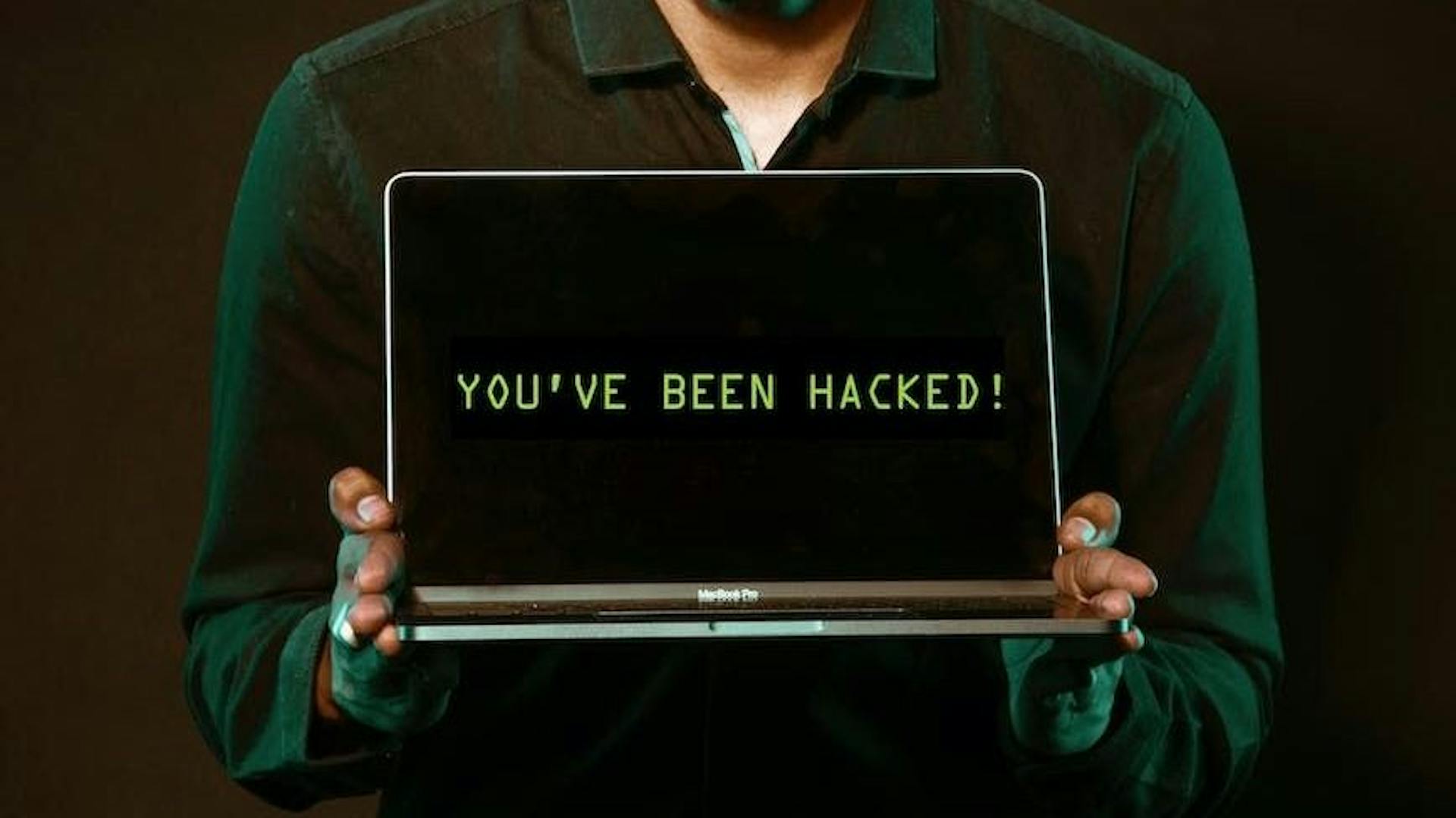 featured image - A Guide to Staying Safe on the Internet