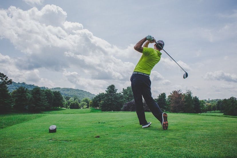 /top-5-simulation-devices-for-sports-enthusiasts-in-2022 feature image