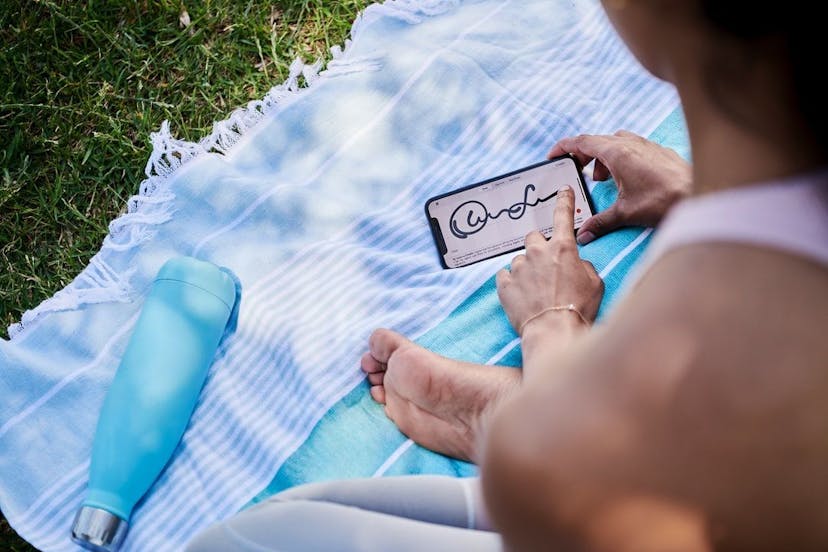 /electronic-signatures-are-streamlining-the-signature-process-for-businesses feature image