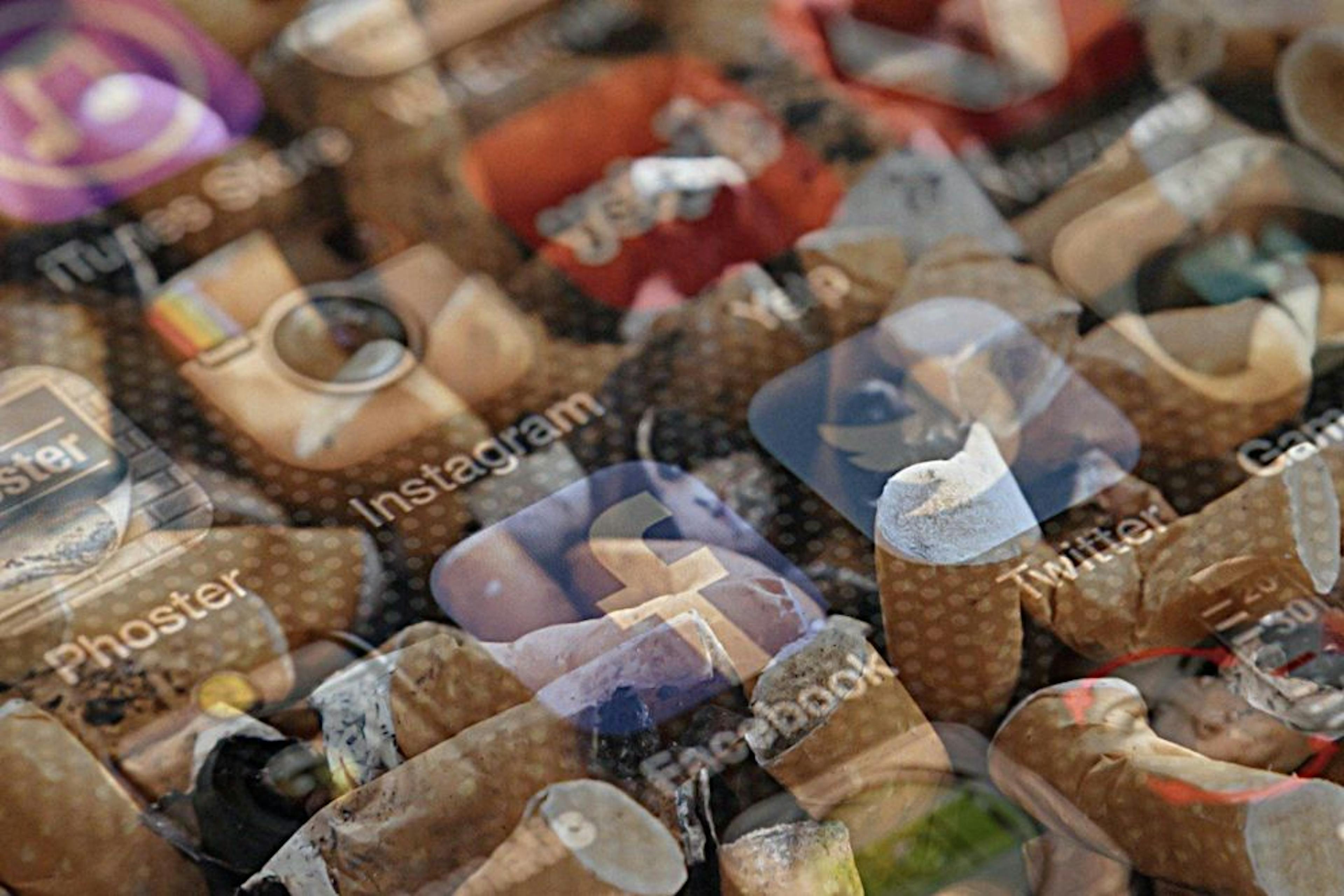 /why-you-should-quit-social-media-permanently feature image