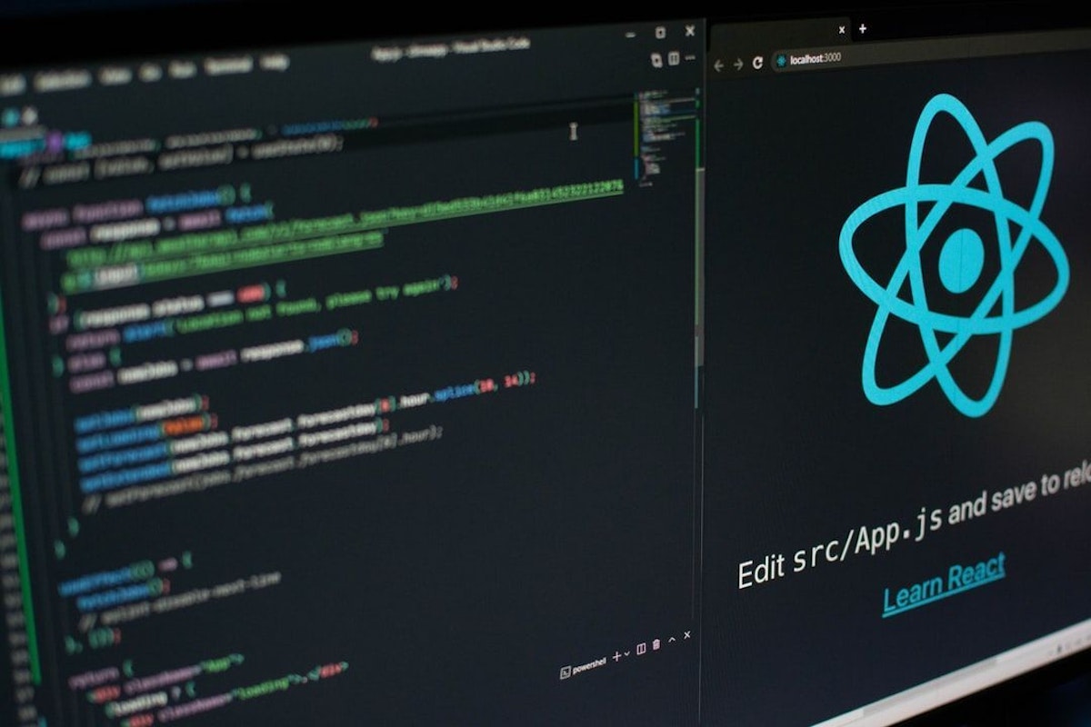 featured image - Top 30 Free and Paid Courses and Tutorials to Learn React in 2021 