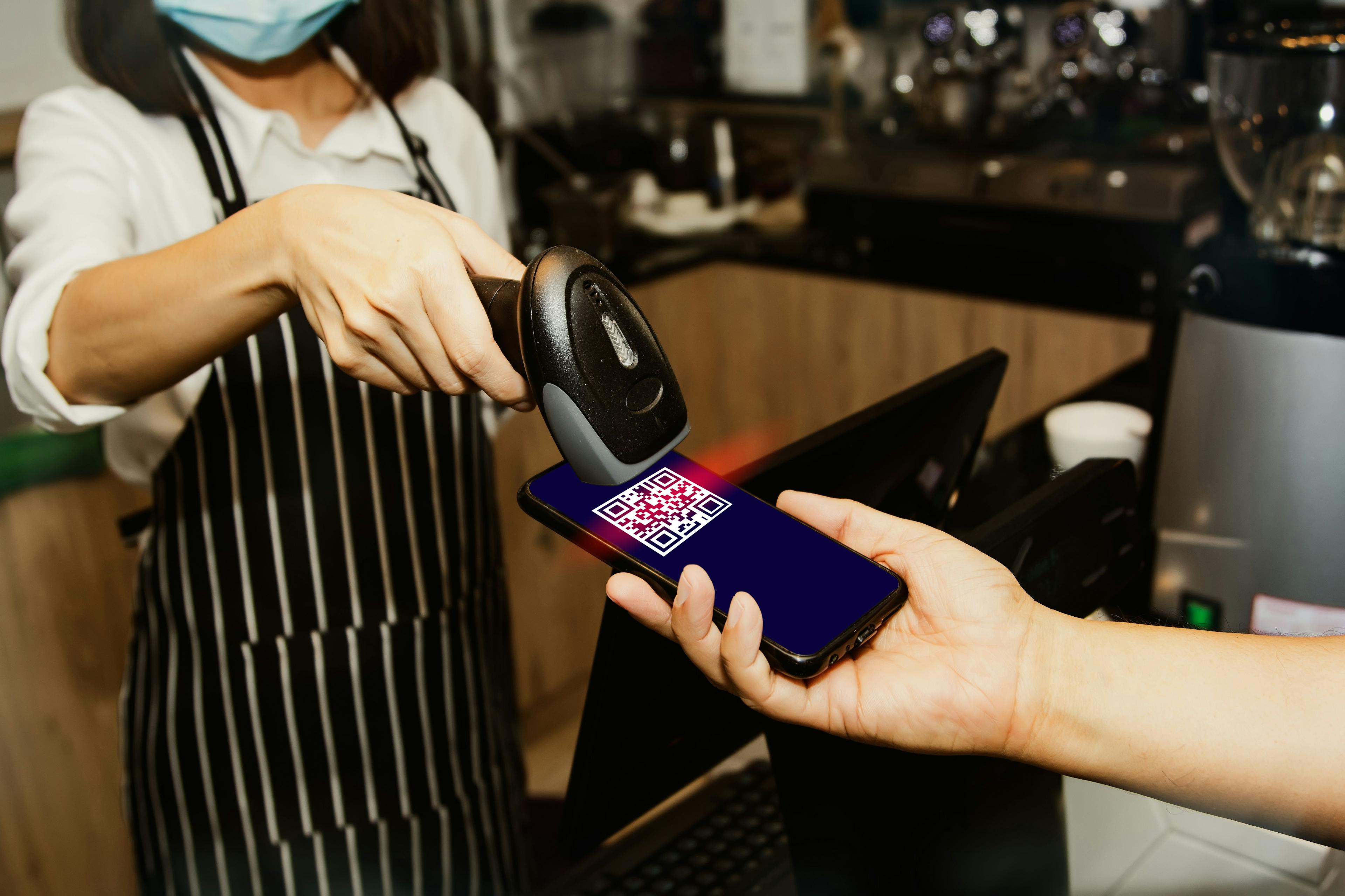 /startup-interview-with-antonio-pelaez-dapp-ceo-and-cofounder feature image